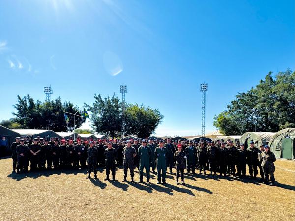 Foram mais de 11 mil atendimentos à população e capacitação de militares em logística de campanha Foram mais de 11 mil atendimentos à população e capacitação de militares em logística de campanha