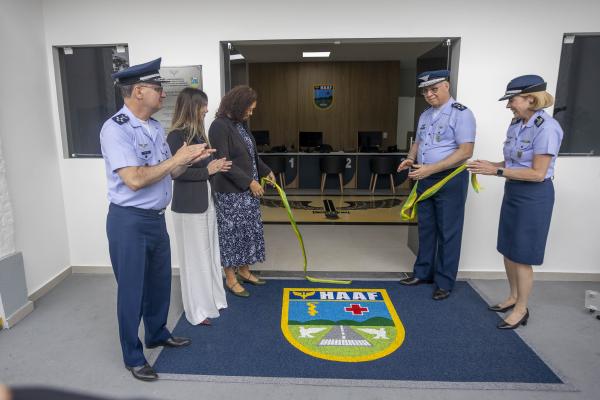 O novo centro conta com uma equipe multidisciplinar e tem como missão prover cuidados especializados em saúde mental, tornando-se referência nacional dentro do Sistema de Saúde da Aeronáutica
