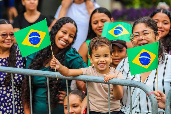 Em todos os estados, a data foi comemorada com eventos que aproximam Forças Armadas e sociedade, além de reforçarem os valores de patriotismo e dever de servir ao País