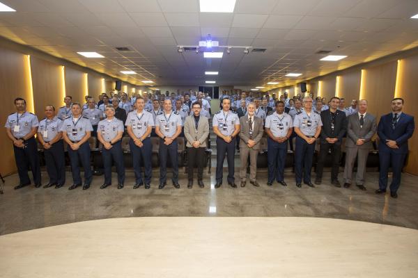 Seminário reúne especialistas para discutir o uso da transformação digital e da inteligência artificial na gestão pública