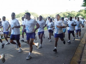 Militares durante a corrida